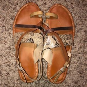 Bamboo strappy sandals